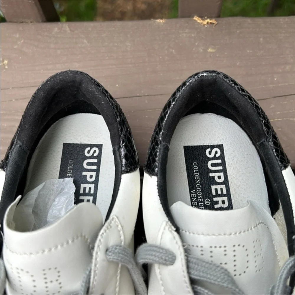 GG Star Sneakers Distressed Black and White 41-42